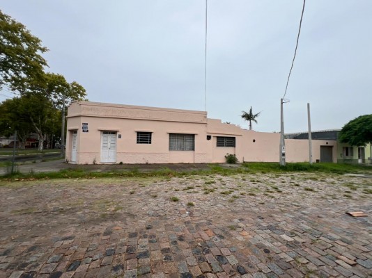 Avenida Portugal, n. 402 - Esquina com Rua Dom Pedro I