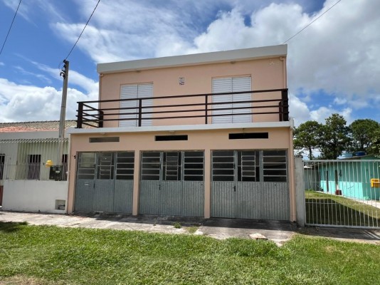 Rua Cento e Sessenta e Oito, a meia quadra da Rua Padre Nilo Gollo